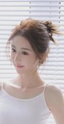 取保守的汽制商比拟